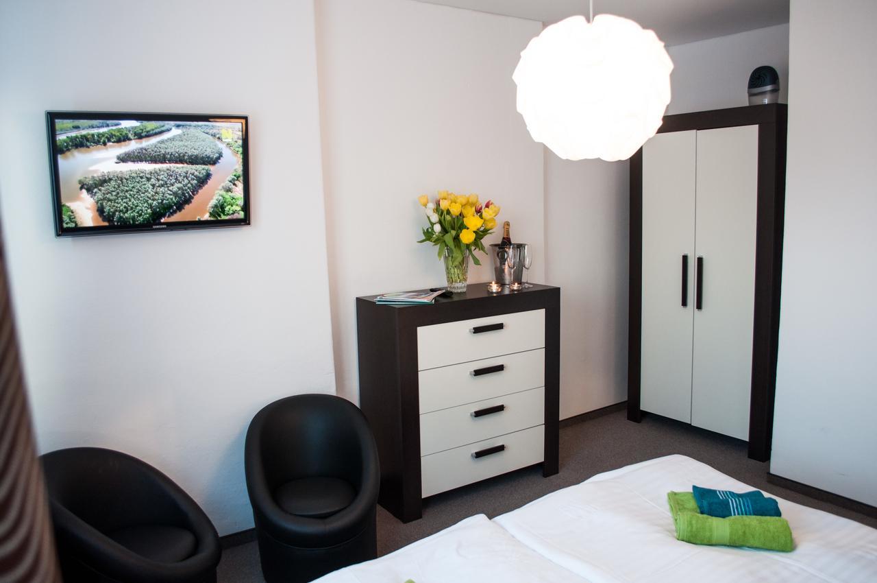 Hotel Rezident ตูร์เชียนสเก เจปลิตเซ ภายนอก รูปภาพ